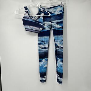 Wear It To Heart Athletic Yoga Workout Set Blue Waves Leggings Padded Bra Top XS